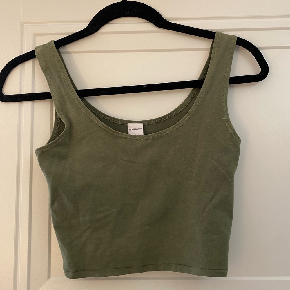 Cropped workout tank